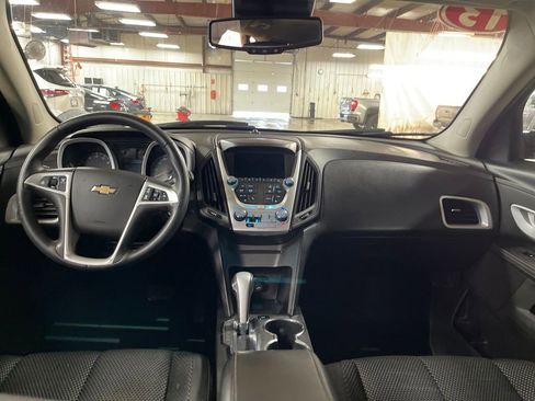 Used 2013 Chevrolet Equinox LT image 12