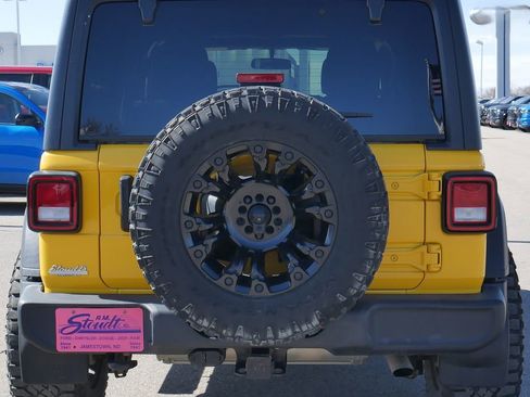 Used 2021 Jeep Wrangler Unlimited Sport image 10