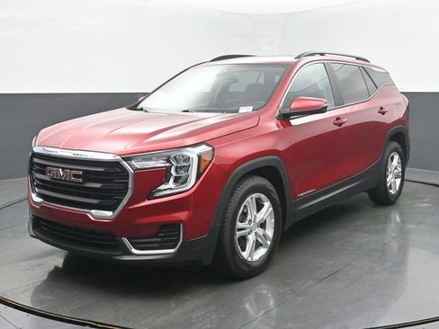 Used 2022 GMC Terrain SLE w/ Driver Convenience Package FWD image 1