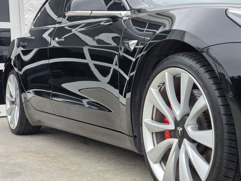 Used 2018 Tesla Model 3 Long Range AWD/4WD image 37