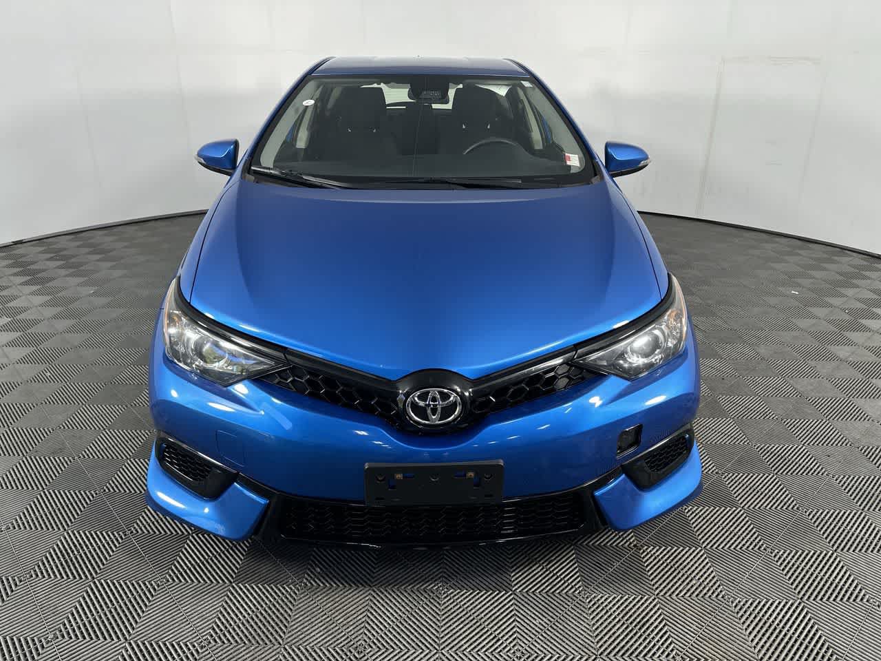 Used 2017 Toyota Corolla iM w/ All-Weather Mat Package FWD image 3