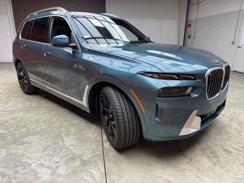 New 2026 BMW X7 xDrive40i w/ Executive Package image 7