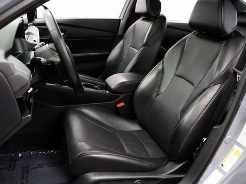 Used 2023 Honda Accord Sport image 9