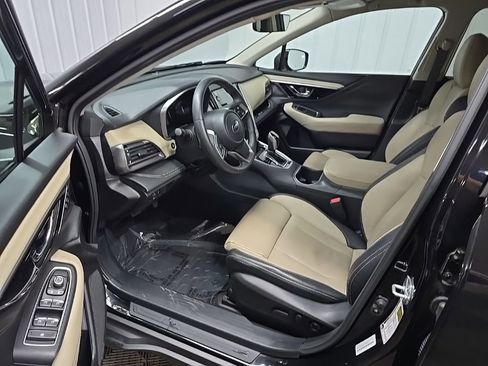 Used 2023 Subaru Outback Limited image 28