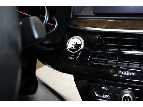 Used 2018 BMW 640i Gran Turismo xDrive w/ M Sport Package image 37