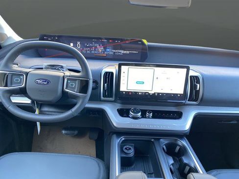 New 2026 Ford Expedition Max Active image 5