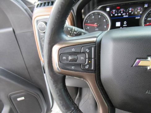 Used 2021 Chevrolet Silverado 3500 High Country w/ Z71 Off-Road Package image 19