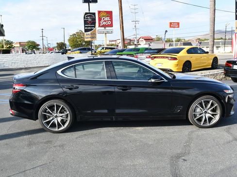 Used 2025 Genesis G70 2.5T RWD image 8