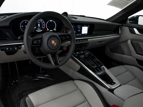 Certified 2026 Porsche 911 Carrera GTS RWD image 4