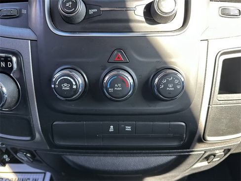 Used 2017 RAM 1500 Express w/ Express Value Package image 17