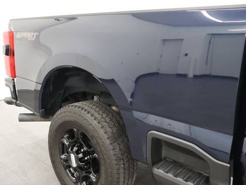 Used 2024 Ford F250 XLT w/ XLT Premium Package AWD/4WD image 28