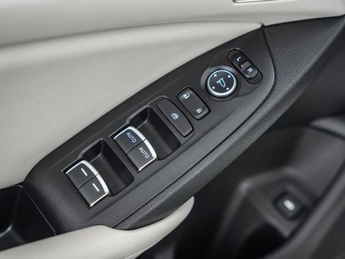 Used 2022 Honda Accord Touring image 38