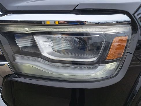 Used 2022 RAM 1500 Laramie AWD/4WD image 31