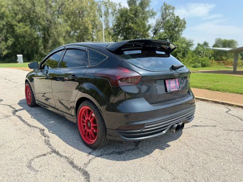 Used 2015 Ford Focus ST FWD image 7
