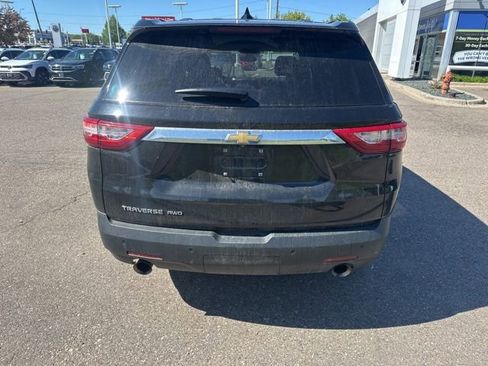 Used 2020 Chevrolet Traverse LS AWD/4WD image 4