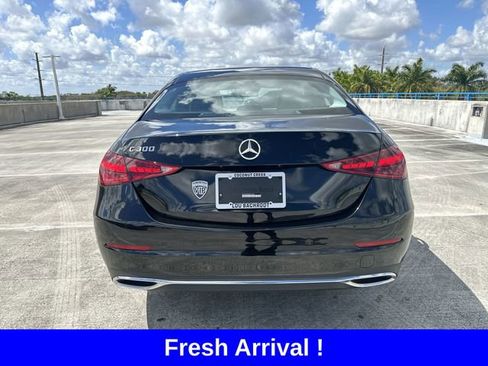 Used 2025 Mercedes-Benz C 300 Sedan image 15