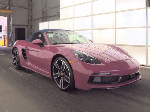 Used 2025 Porsche 718 Boxster RWD image 4