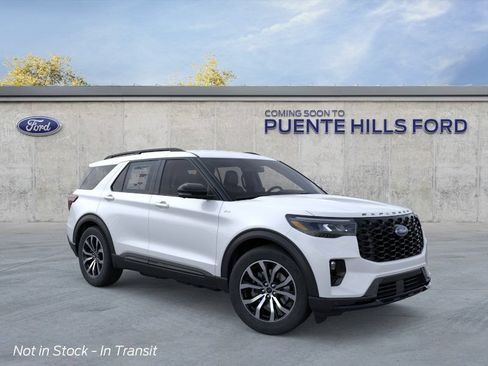 New 2026 Ford Explorer ST-Line w/ Premium Package RWD image 7