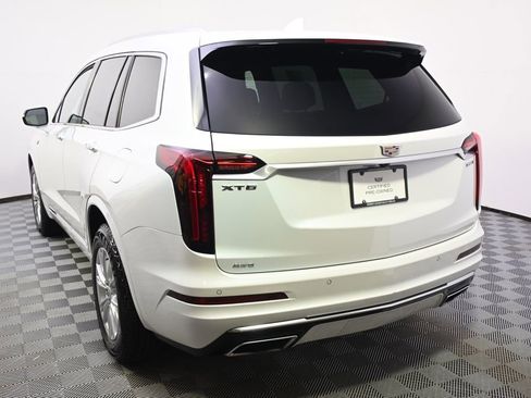 Certified 2023 Cadillac XT6 Luxury AWD/4WD image 4