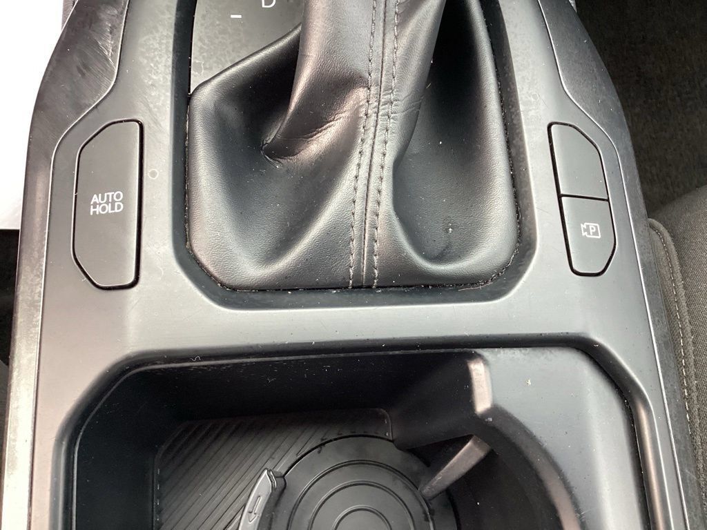 Used 2025 Kia K4 FWD image 26