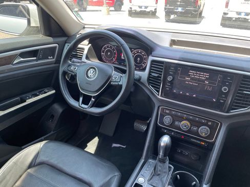 Used 2019 Volkswagen Atlas SEL Premium AWD/4WD image 34