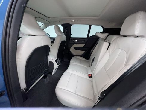 New 2025 Volvo XC40 B5 Plus w/ Protection Package Premier image 8