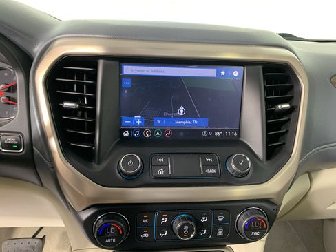 Used 2021 GMC Acadia Denali w/ Denali Technology Package FWD image 25