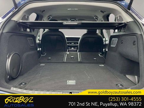 Used 2018 Alfa Romeo Stelvio AWD image 33