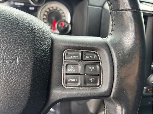 Used 2014 RAM 1500 R/T w/ Convenience Group image 25
