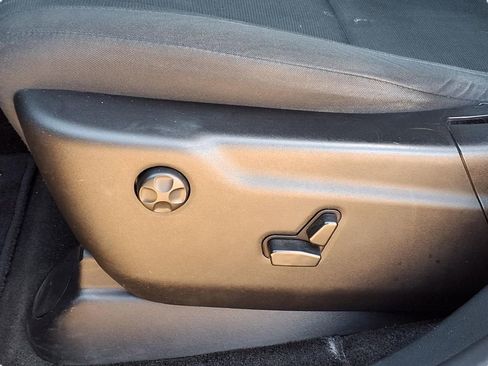 Used 2015 Jeep Grand Cherokee Laredo w/ Quick Order Package 23E image 19