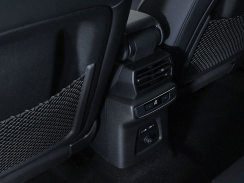 New 2026 Audi Q4 e-tron Premium Plus image 17