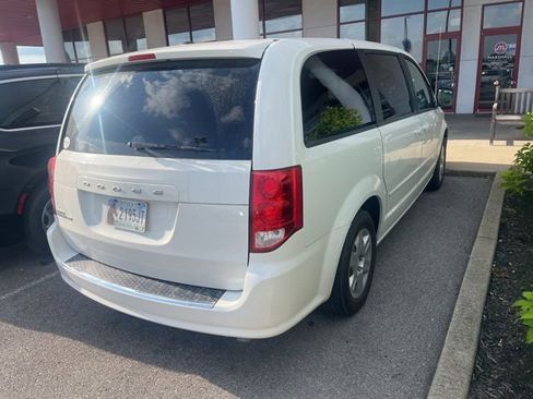 Used 2013 Dodge Grand Caravan SE FWD image 8