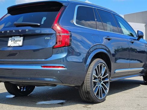 New 2026 Volvo XC90 B6 Plus w/ Protection Package Premier image 3