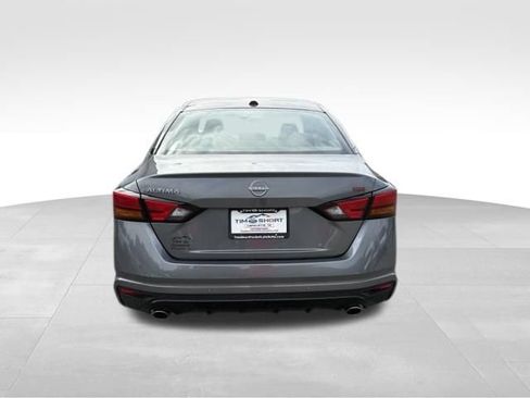 Used 2026 Nissan Altima 2.5 SR FWD image 10