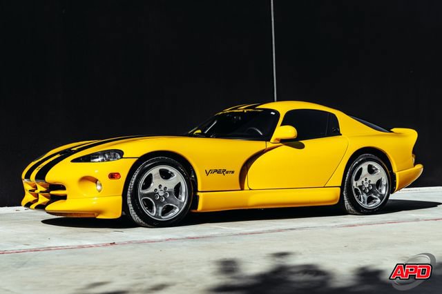 Used 2001 Dodge Viper GTS RWD image 9