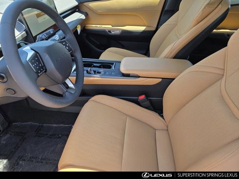 New 2026 Lexus ES 350e FWD image 12