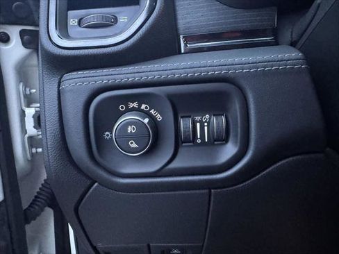 Certified 2024 RAM 3500 Limited AWD/4WD image 26
