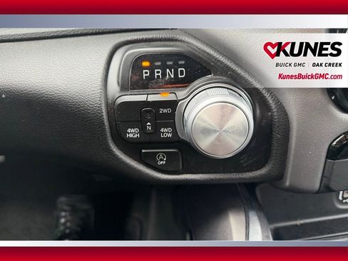 Used 2024 RAM 1500 Laramie image 18