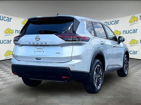 Used 2025 Nissan Rogue SV AWD/4WD image 6