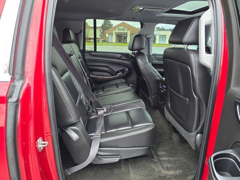 Used 2015 Chevrolet Suburban LT AWD/4WD image 12