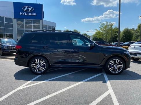 Used 2020 BMW X7 M50i image 13