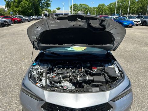 New 2026 Acura Integra FWD image 8