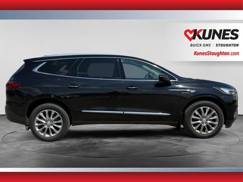 Used 2021 Buick Enclave Premium w/ Surround and Sites Package AWD/4WD image 10