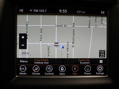 Used 2018 Jeep Grand Cherokee Altitude image 18