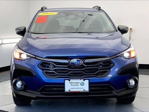 Used 2025 Subaru Crosstrek 2.5i Premium AWD/4WD image 8