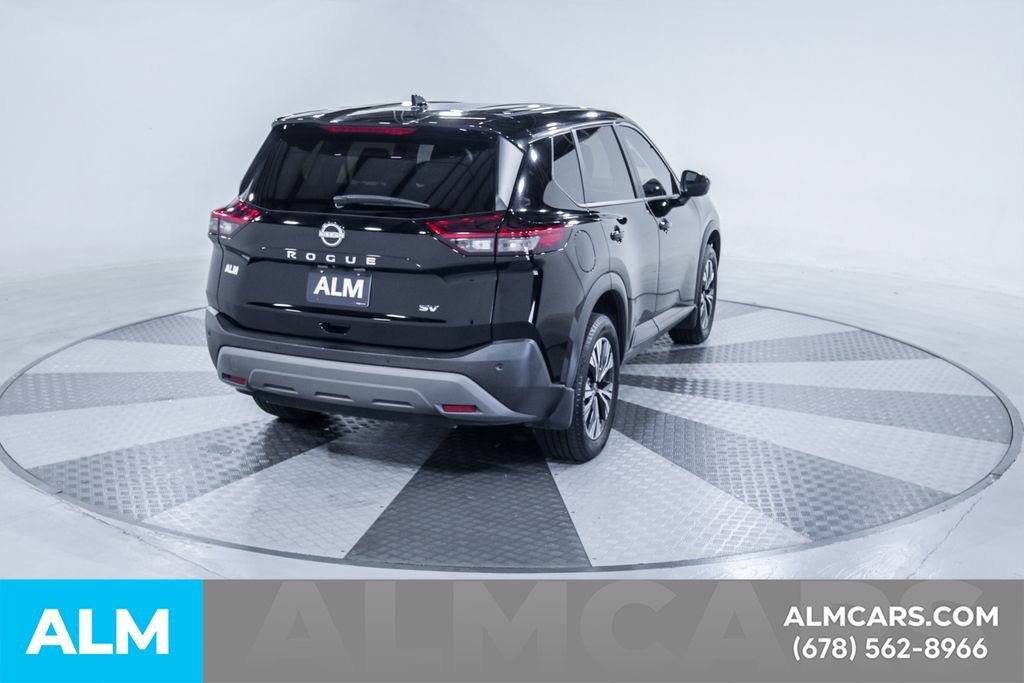 Used 2023 Nissan Rogue SV FWD image 9
