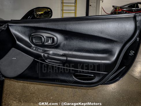 Used 2002 Chevrolet Corvette Convertible w/ Preferred Equipment Group2 image 80