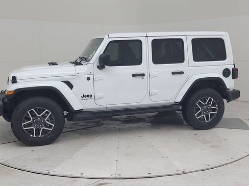 New 2026 Jeep Wrangler Sahara image 8