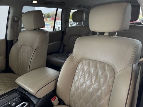 Used 2023 Nissan Armada Platinum w/ Captain's Chairs Package image 13