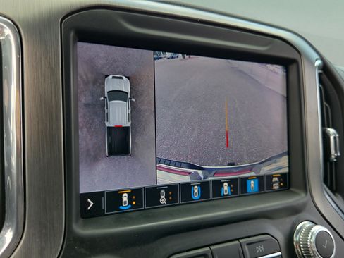 Used 2022 GMC Sierra 2500 Denali AWD/4WD image 25